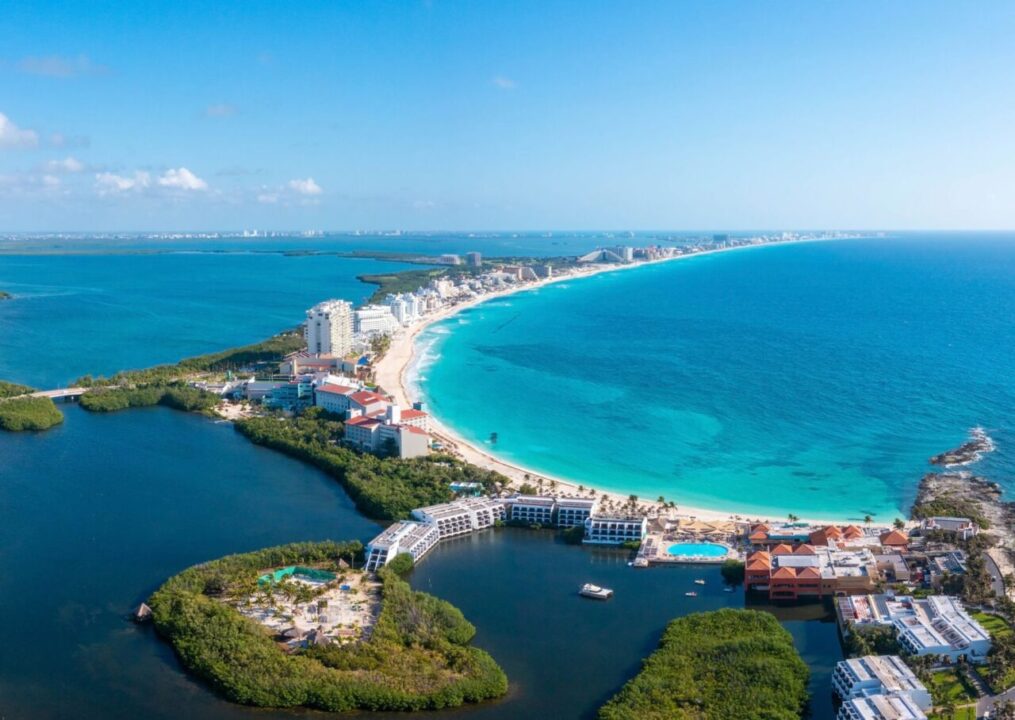 Plan Cancun Trip with Best Travel Deals, Cancun travel deals, Cancun vacation packages, Cancun travel discounts, cheap Cancun travel deals
