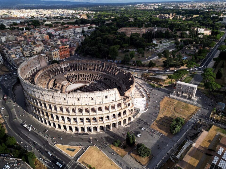 Plan Rome Trip with Best Travel Deals, Rome travel deals, Rome vacation packages, Rome travel discounts, cheap Rome travel deals